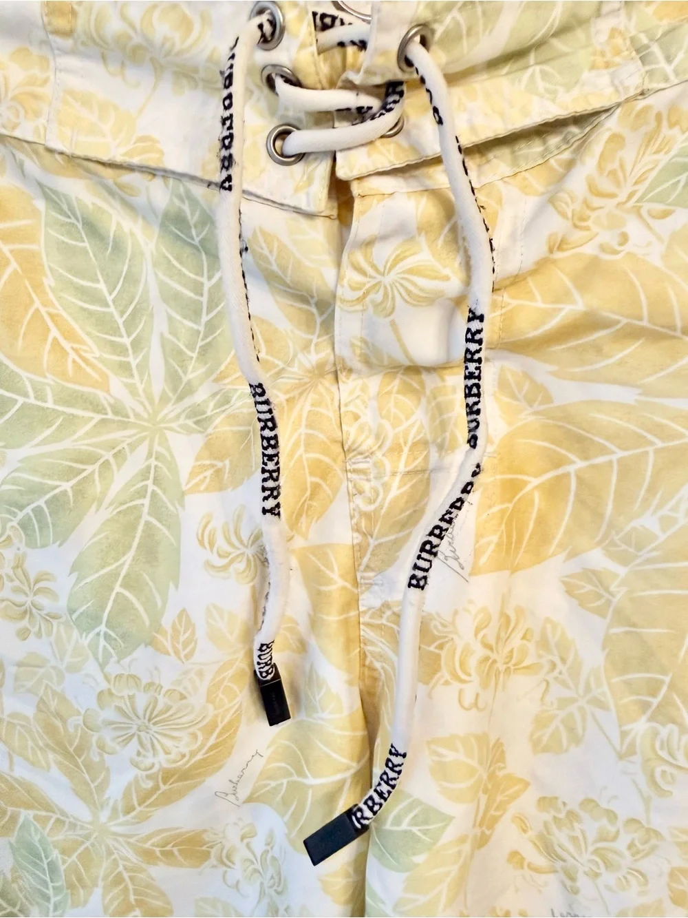 Burberry Designer Men’s Yellow Tropical Leaves Swim Shorts Beach Trunks M
